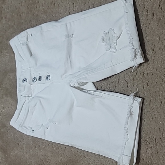 No Boundaries Pants - No Boundaries Bermuda Shorts